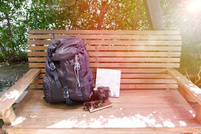 Kit di sicurezza per escursioni e trekking trail. 